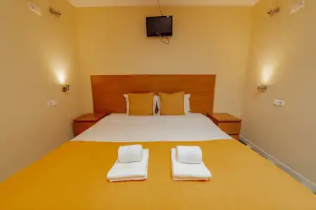 DownTown Guest House - 25