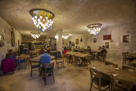 Hera Cave Suites - 21