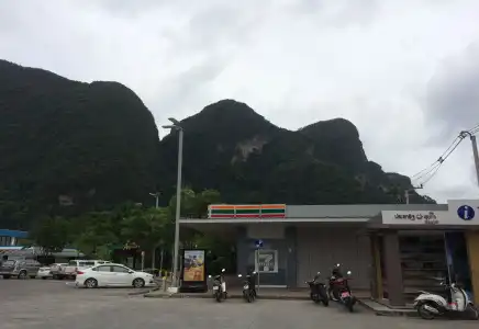 Lukmuang 2 - 9