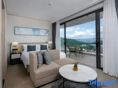 Citadines Marina Halong - 100