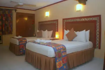 Suites Cancun Center by Kavia - 15
