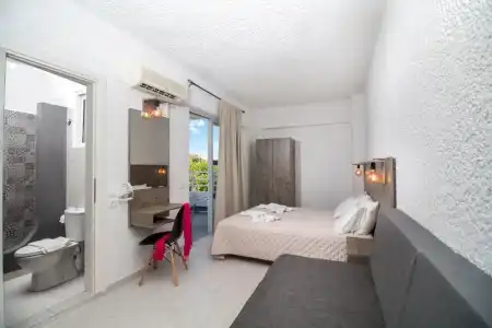 Anika Studios - 68