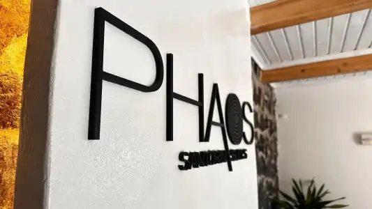 Phaos Santorini Suites - 1