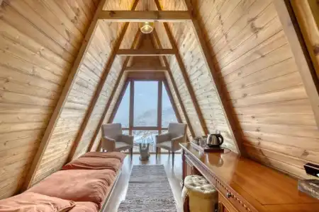 Alpine Castle - 8
