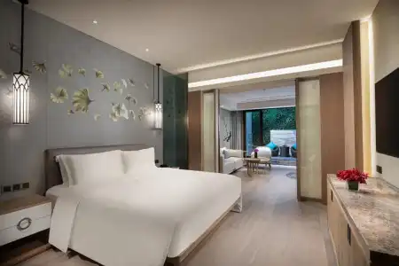 Crowne Plaza Shanghai Nanjing Road by IHG - 46
