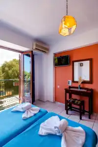 Poco Loco Bed & Breakfast - 56