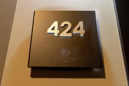 Doubletree by Hilton - 15