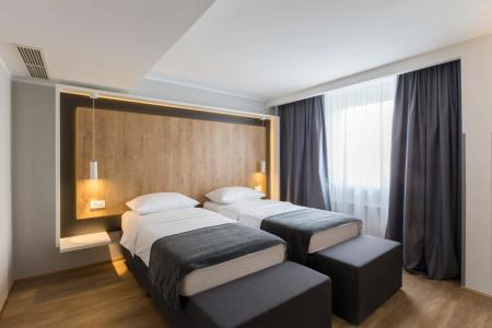 M Ljubljana - 32