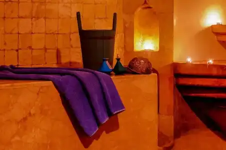 Dellarosa Boutique and Spa - 9