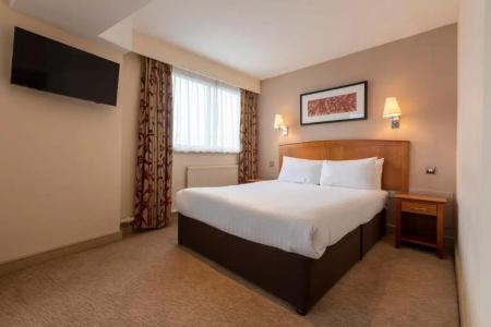 Birmingham Strathallan, BW Signature Collection - 104