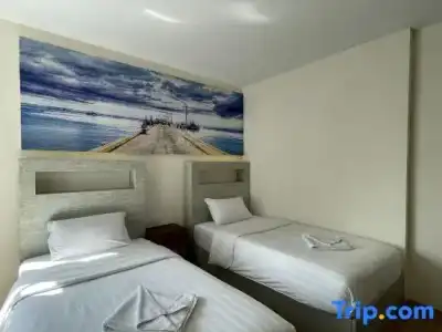 Hub Hua Hin 57 - 68