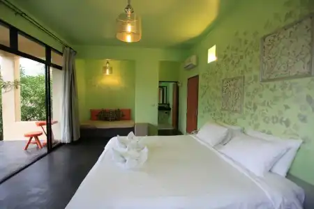 Hi - Scene Resort - 24
