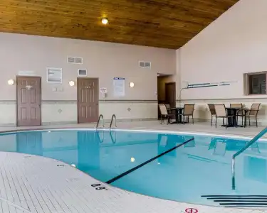 Bison Inn & Suites on University - 15