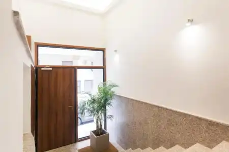 Nicholas Point Apartments and Rooms - 172