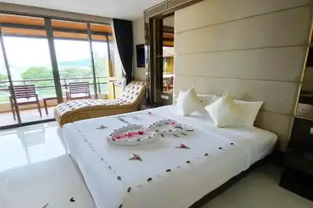 Aqua Resort Phuket - Near Beach and Chalong Pier - 50