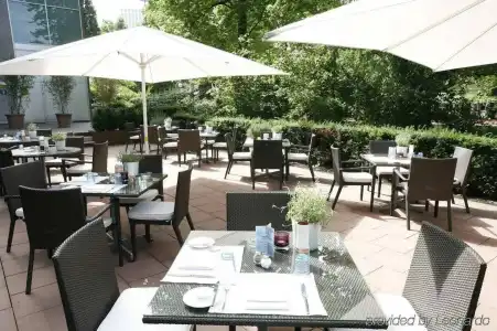 Hilton Frankfurt City Centre - 29
