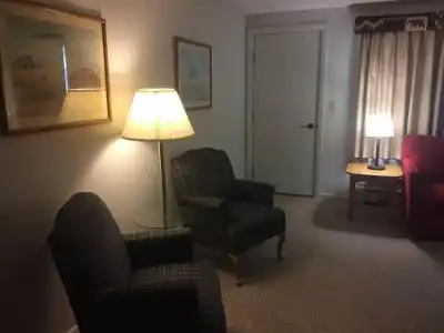 Forest Glen Inn - 2