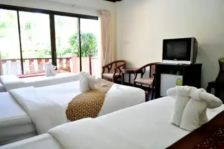 Lanta Seafront Resort - 68