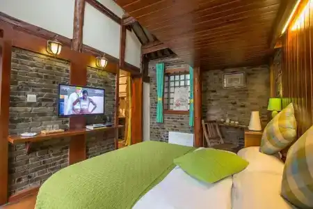 Zui Inn - 1