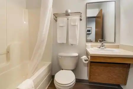 WoodSpring Suites Abilene - 33