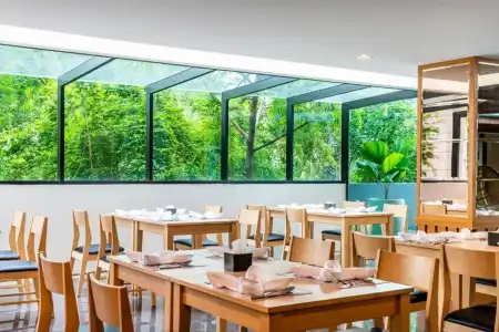 Grand Sala Thai - 14