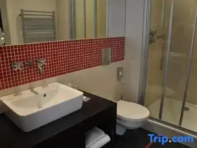 Red & Blue Design - 81