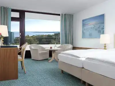 PLAZA Premium - 2