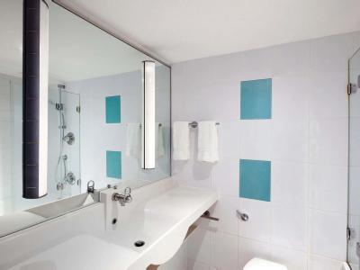 Novotel London West - 38