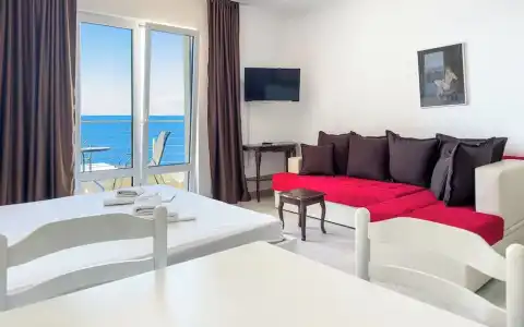 Open Sea Luxury Apartments - 125
