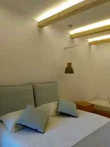 Karidis - 16