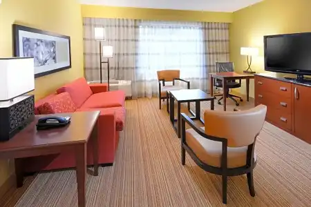 Courtyard by Marriott Dallas Plano in Legacy Park - 49