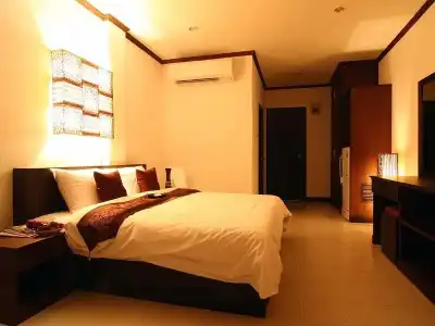Sritrakul Place - 4