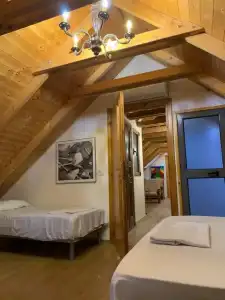 The Wanderers Hostel - 9