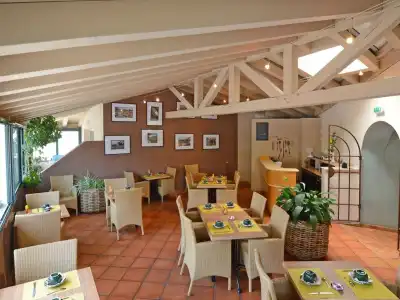 Hôtel Belvédère - 16