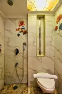 Mumbai House Juhu - 42