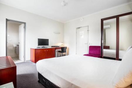 Novotel Darwin Airport - 5