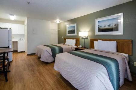 Suburban Studios Winston Salem-University Parkway - 22