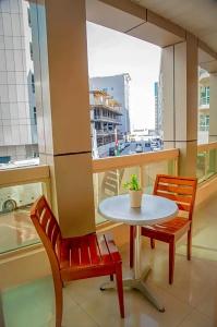 Radiance Premium Suites - 40