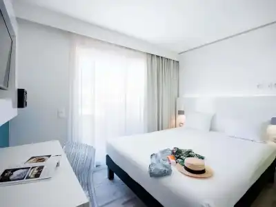 ibis Styles Menton Centre - 92