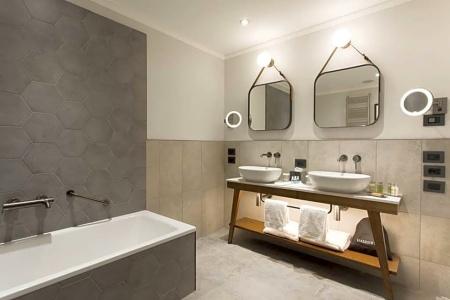 DoubleTree by Hilton Rome Monti - 53