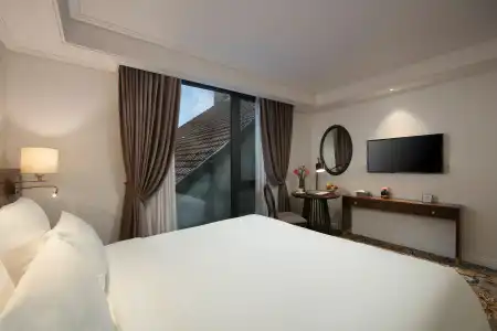 The Oriental Jade - 40