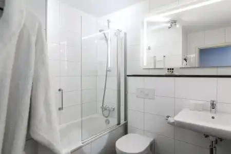 Holiday Inn Eindhoven Centre by IHG - 60