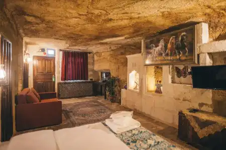 Tale Cave Inn - 109