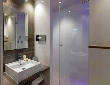 Best Western Plus Le Lavarin - 96