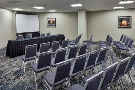 Four Points by Sheraton Tallahassee Downtown - 16