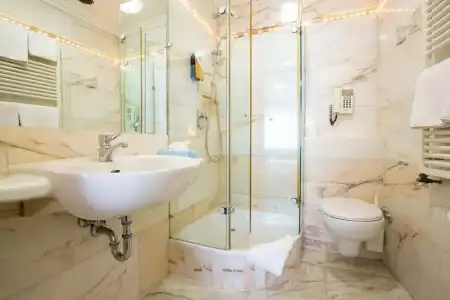 AAAAwelt Kübler - 33