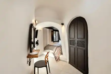 Pearl of Caldera Oia Boutique - 53