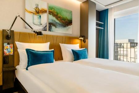 Motel One Köln-Altstadt - 49