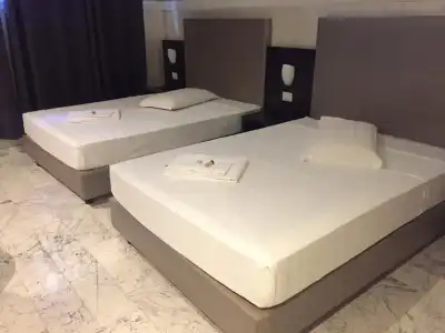 New Generation Hostel Tirana Center - 1