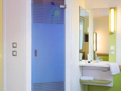 Ibis Budget Aix-En-Provence Les Milles - 9